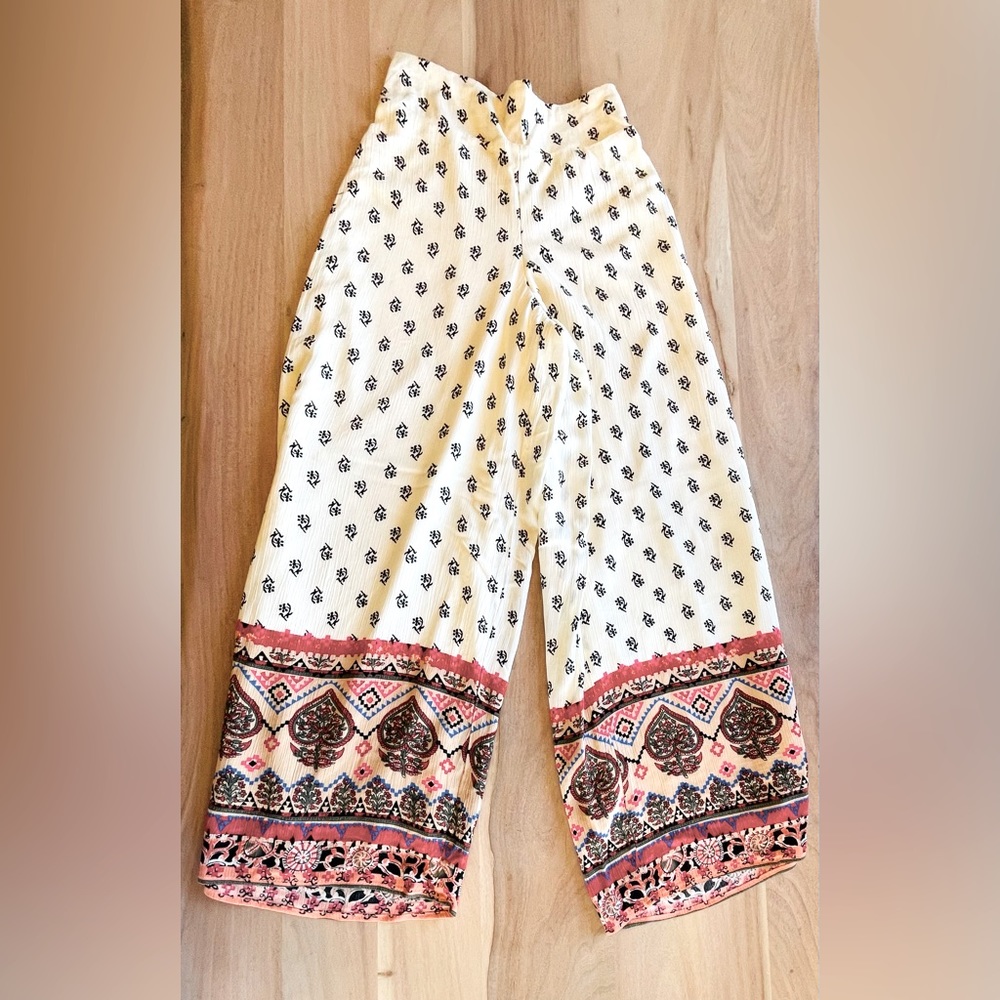 So beautiful hippie style